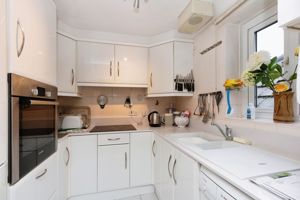 KITCHEN- click for photo gallery